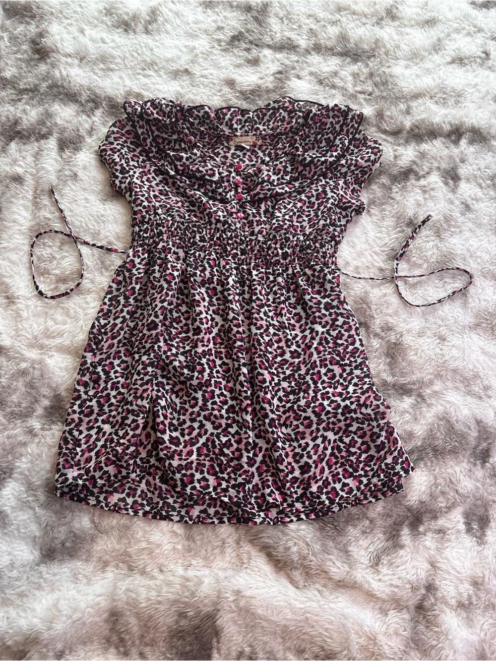 Vintage Y2K Speechless Pink and Black Leopard Print Ruffle top with tie back
